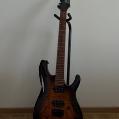 Ibanez S-Series + Amp