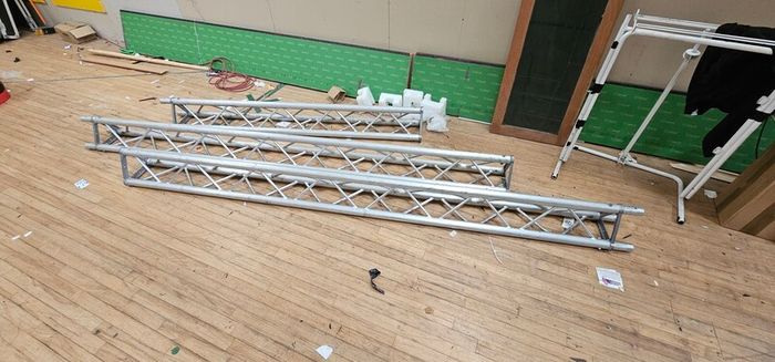 light truss
