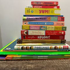 Assortment of infants books 0-2 years