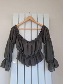 blouse