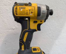 DeWalt