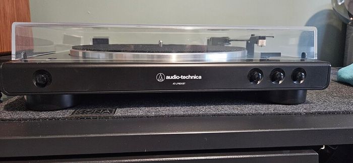 Turntable Audio Technica AT-LP60XBT with Bluetooth