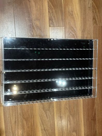 Wicked brick lego minifigure display case
