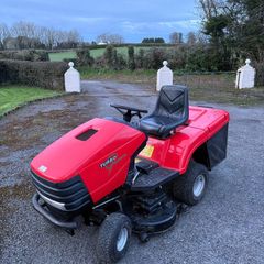 Ride on lawn mower 15.5HP.