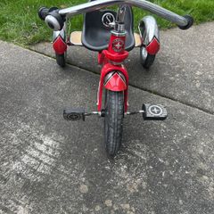 Schwinn tricycle roadster