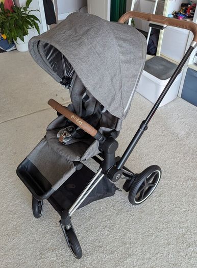 Cybex e-priam pushchair