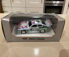 Ford Capri Gr.5 Zakspeed 1/24 Ford Dealer Burago