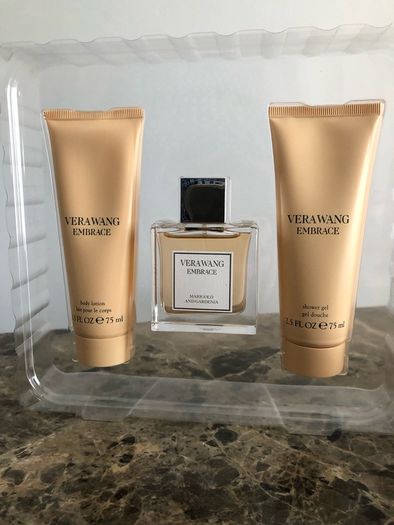 Vera wang embrace set