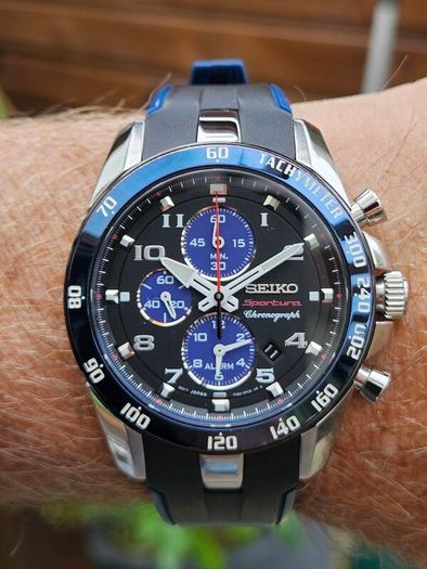 Watch Seiko Sportura. Chronograph. Alarm