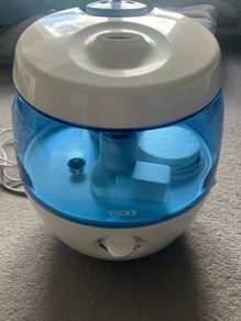 Vicks Cool Mist Humidifier