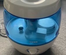 Vicks Cool Mist Humidifier