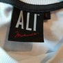 new ALI sweatshirt L Image 2