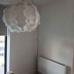 Floor lamp with base plate