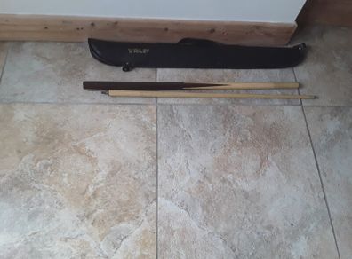 snooker cue