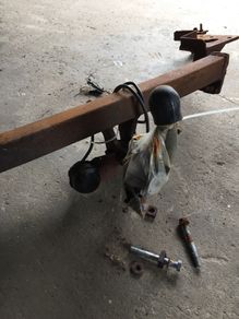 toyota avensis towbar