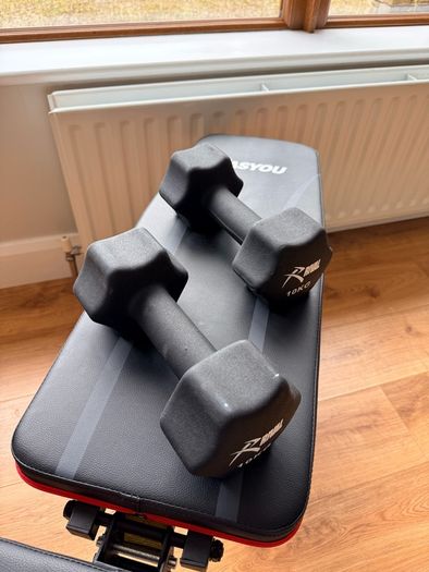 Dumbbell set 10Kg (2) and Adjustable Bench Bundle