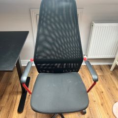 Gaming chair