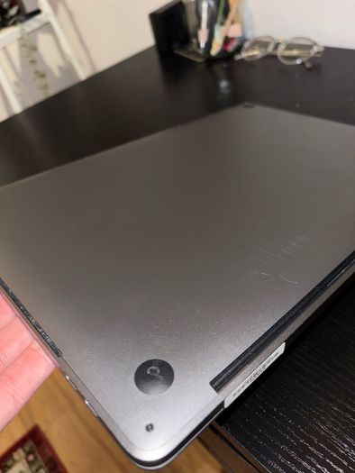 Macbook Pro 2018 15,1 i7 w/Radeon 560x 32GB 500GB