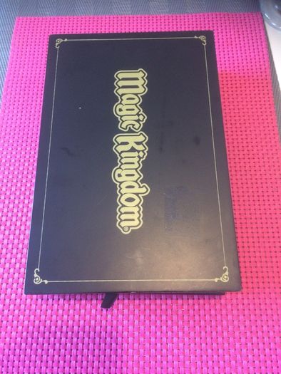 Rare Disney  Magic Kingdom Super Jumbo Pin Limited Edition Of 1000