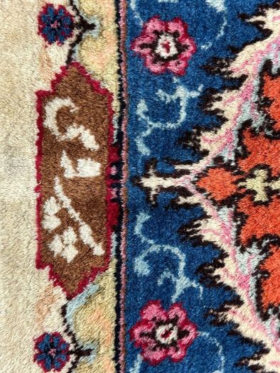 P.ersian Kasmir Rug (KaSig) ( 3.90 x 3.05cm)
