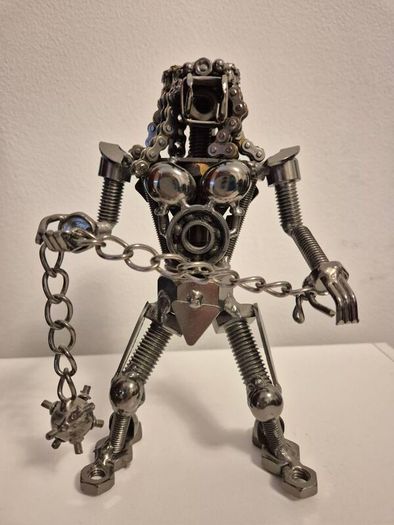 Predator handcradt metal figure