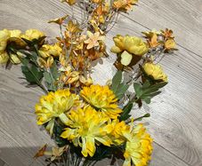 New Artificial Flower Bunch