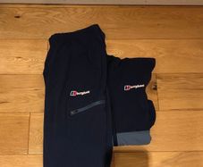 Berghaus tracksuit (full zip windbreaker jacket and bottoms)