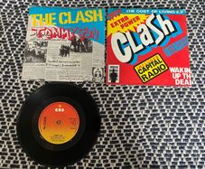 2x The Clash 7"s Tommy Gun and Cost of Living E.P.