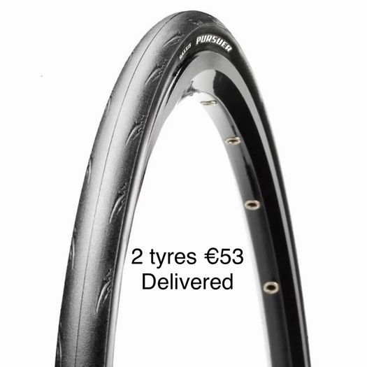 2 Maxxis 700x28 Tyres - Free Delivery