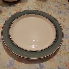 dinner plate
