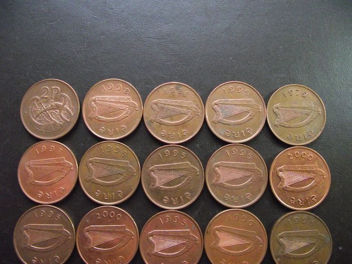 20 Irish 2 pence coins (1979-2000) Nice condition.