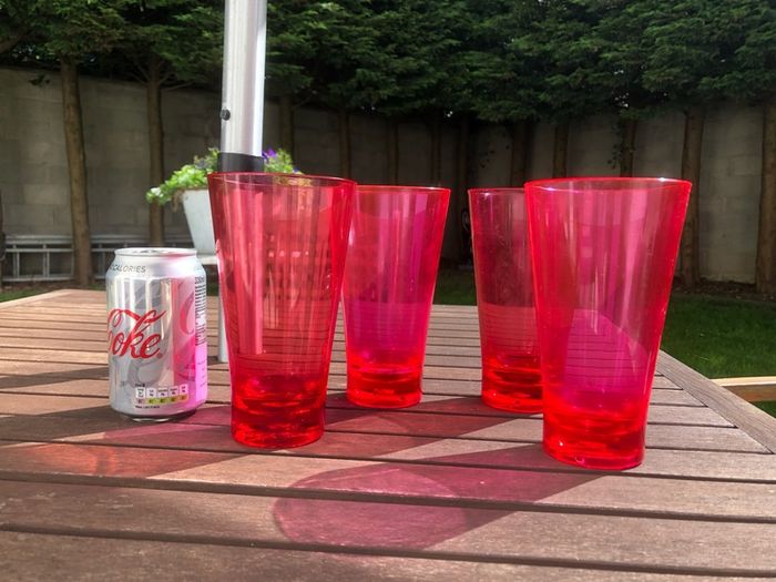 Sundae Glasses, spoons and glasses