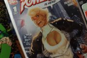 Power Girl ! ! First Issue ! Retailer Incentive Variant Cover ! 2009 ! by DC Comics !