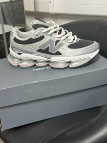 New Balance ABZORB 2000
