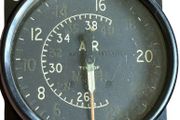 Extremely Rare WWII RAF Air Ministry Airspeed Indicator Early Spitfire 6A/583 (MPH Dial)