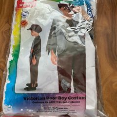 Poor boy costume