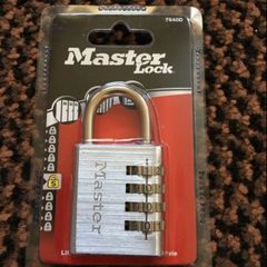 Master Lock 7640D combination padlock