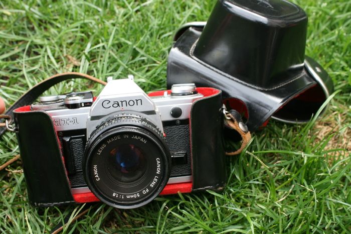 Canon AT-1 with 50mm F1.8 Ideal Student / Starter 35mm Film Camera