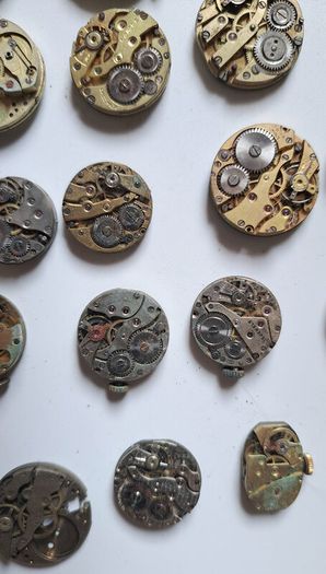 Lot of 60 Ladies Wrist movements incl: Rolex Unicorn Prima