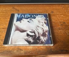Madonna - True Blue