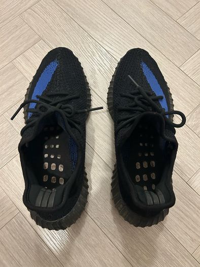 Adidas Yeezy Boost 350 V2 Dazzling Blue