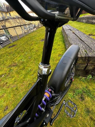 E-Downhill bike  Sam Venom 2.020