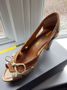 Manas Designer Italian Sandals