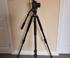 Kenro Professional Tripod (VT102)