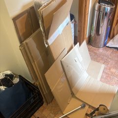 Free moving boxes