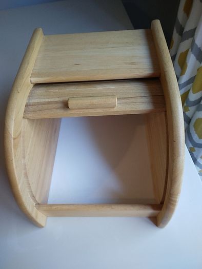 Bread bin