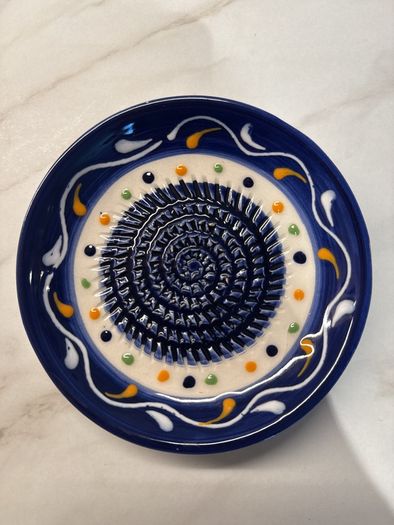 Grating plate