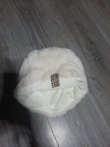 women's cream knit slouch hat