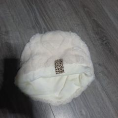women's cream knit slouch hat