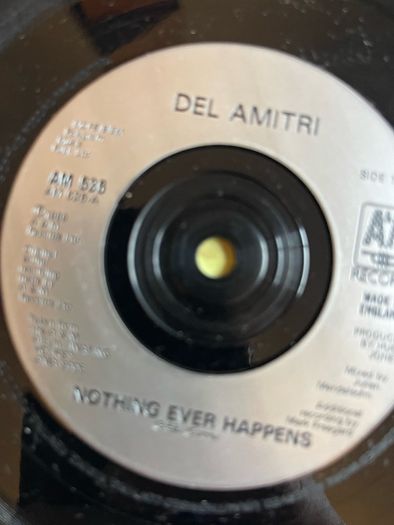 Del Amitri. Nothing ever happens picture sleeve vinyl record single in vg+ condition